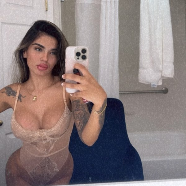 HOT LATINA EN ORLANDO😘❤️‍🔥✨
