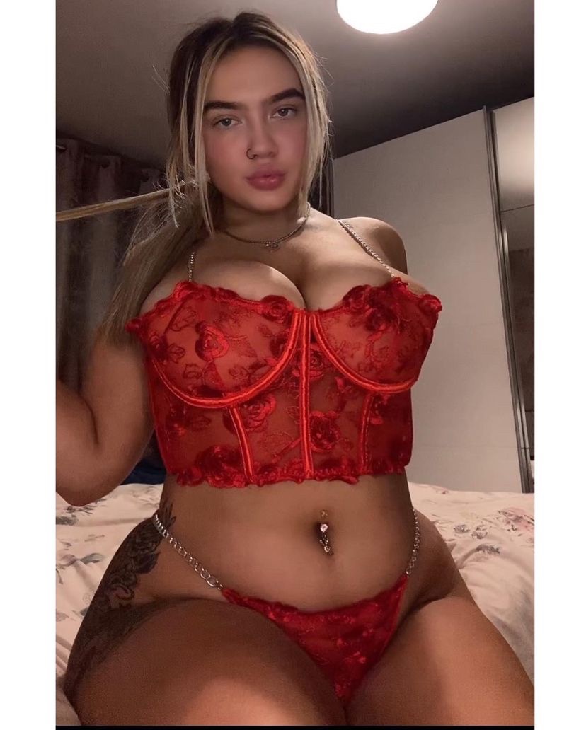 HOT GIRL READY 4 SU'CK & FU'CK💓 ESCORT AND SENSUAL BODY RUB SERVICE & Erotic