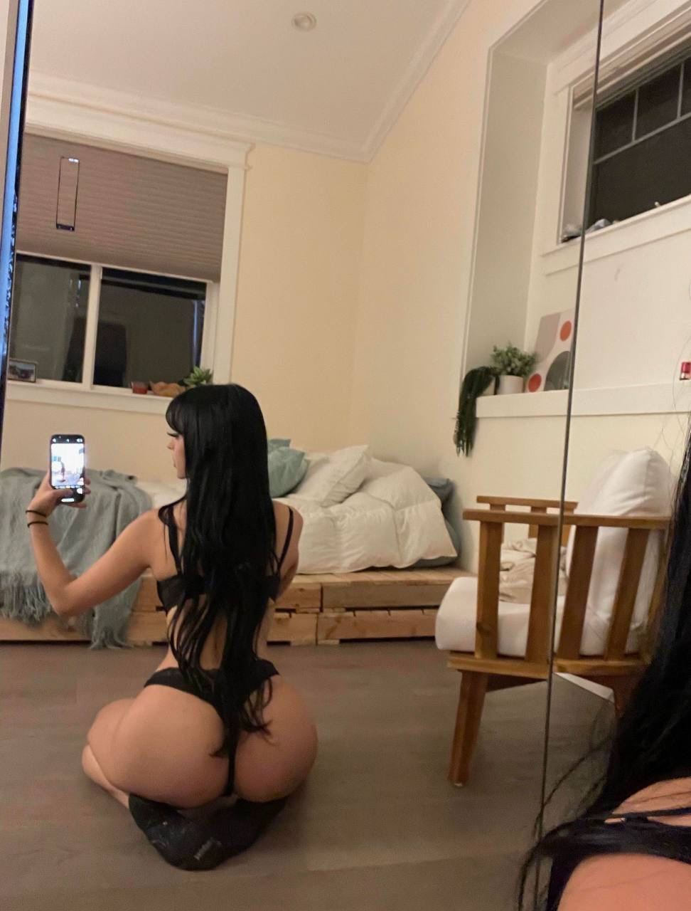 escorts