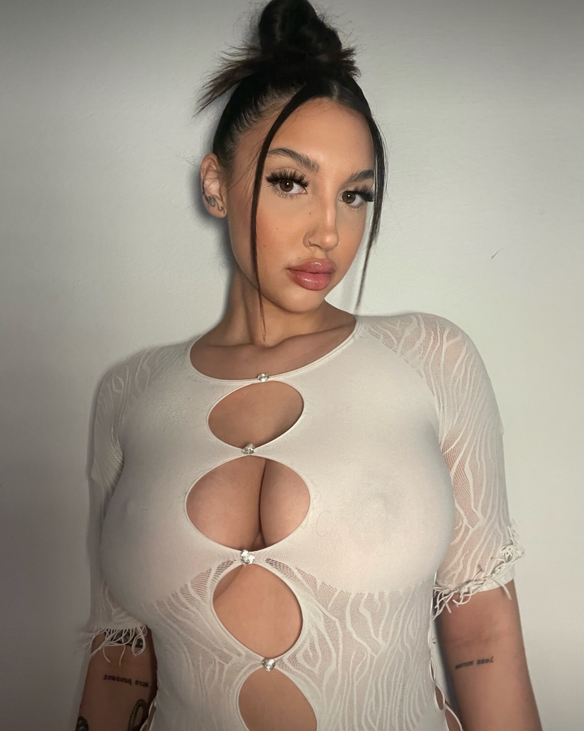 escorts