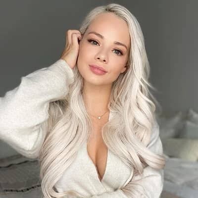 escorts