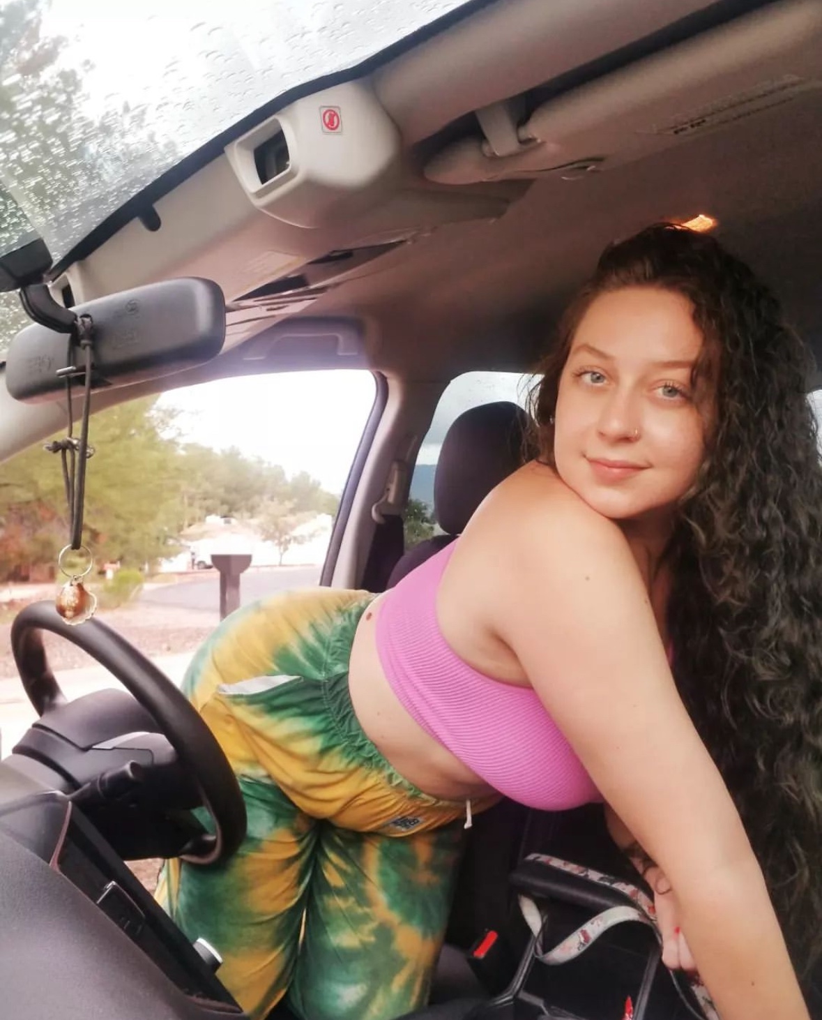 escorts