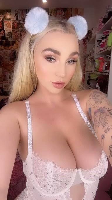 escorts
