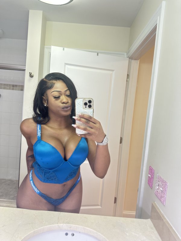 Karli Redd