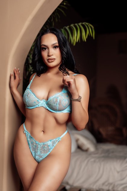 100% real, book with me if you want an experience of a lifetime!