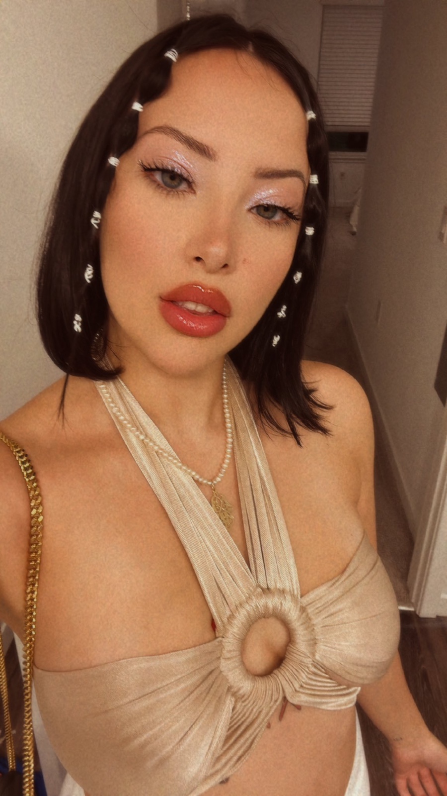 escorts