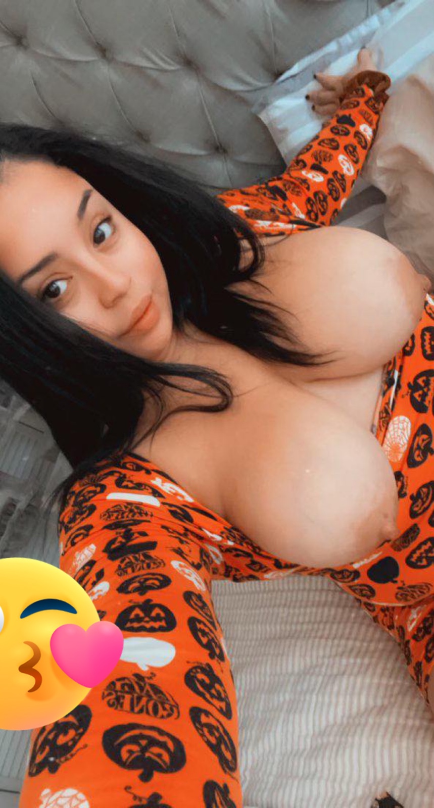 Available for Hookup My service includes 69 sex with condom or no condom🍆🍑💦