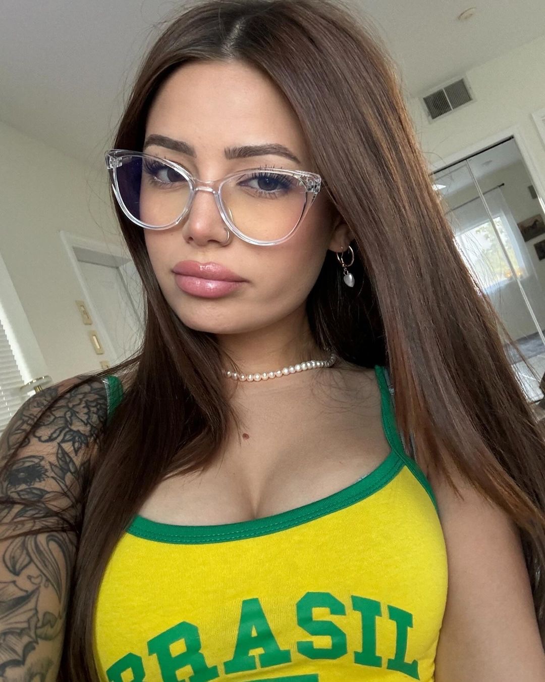 escorts