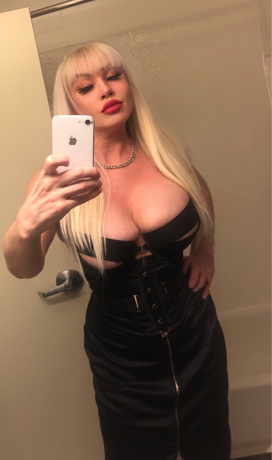 escorts