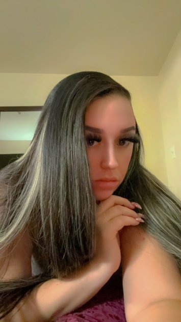 Hot Snowbunny New In Town