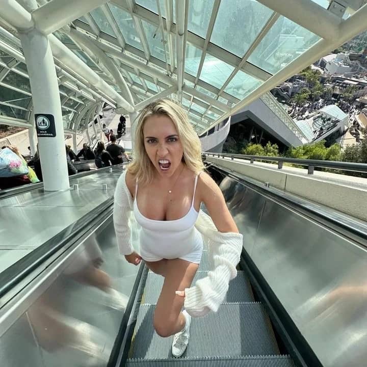 escorts