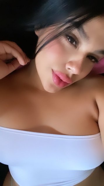 Hola! Mis amores. Soy estefania una linda acompañante, Tengo un hermoso cuerpo y lindo rostro. En la intimidad