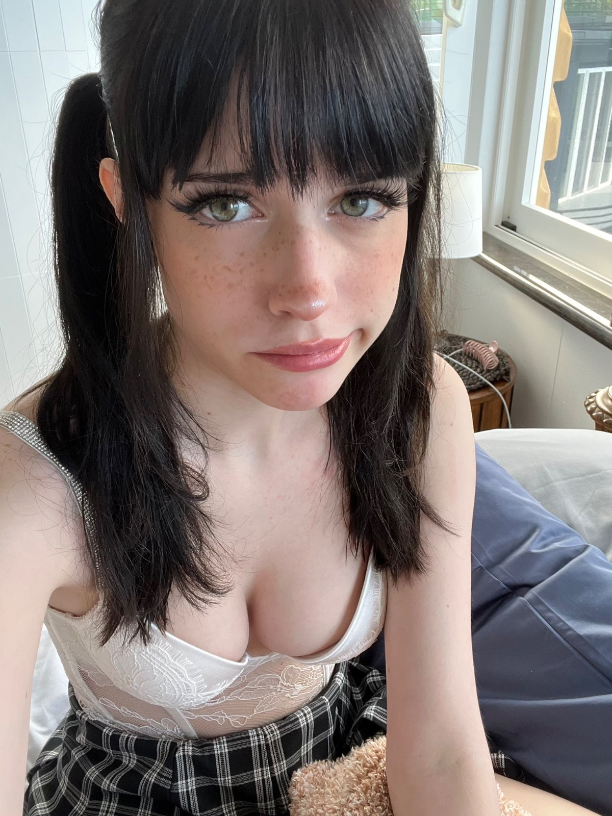 escorts