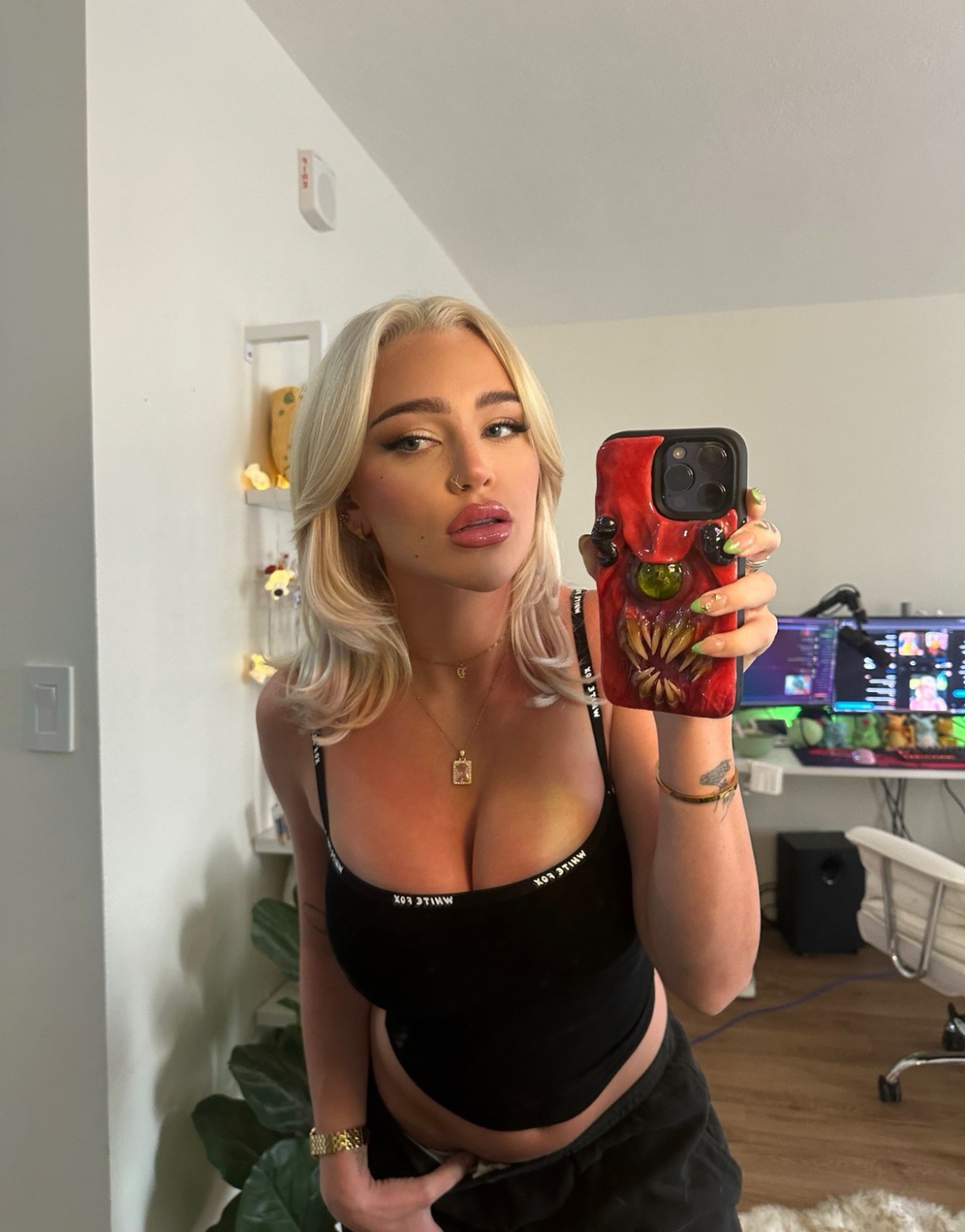 escorts