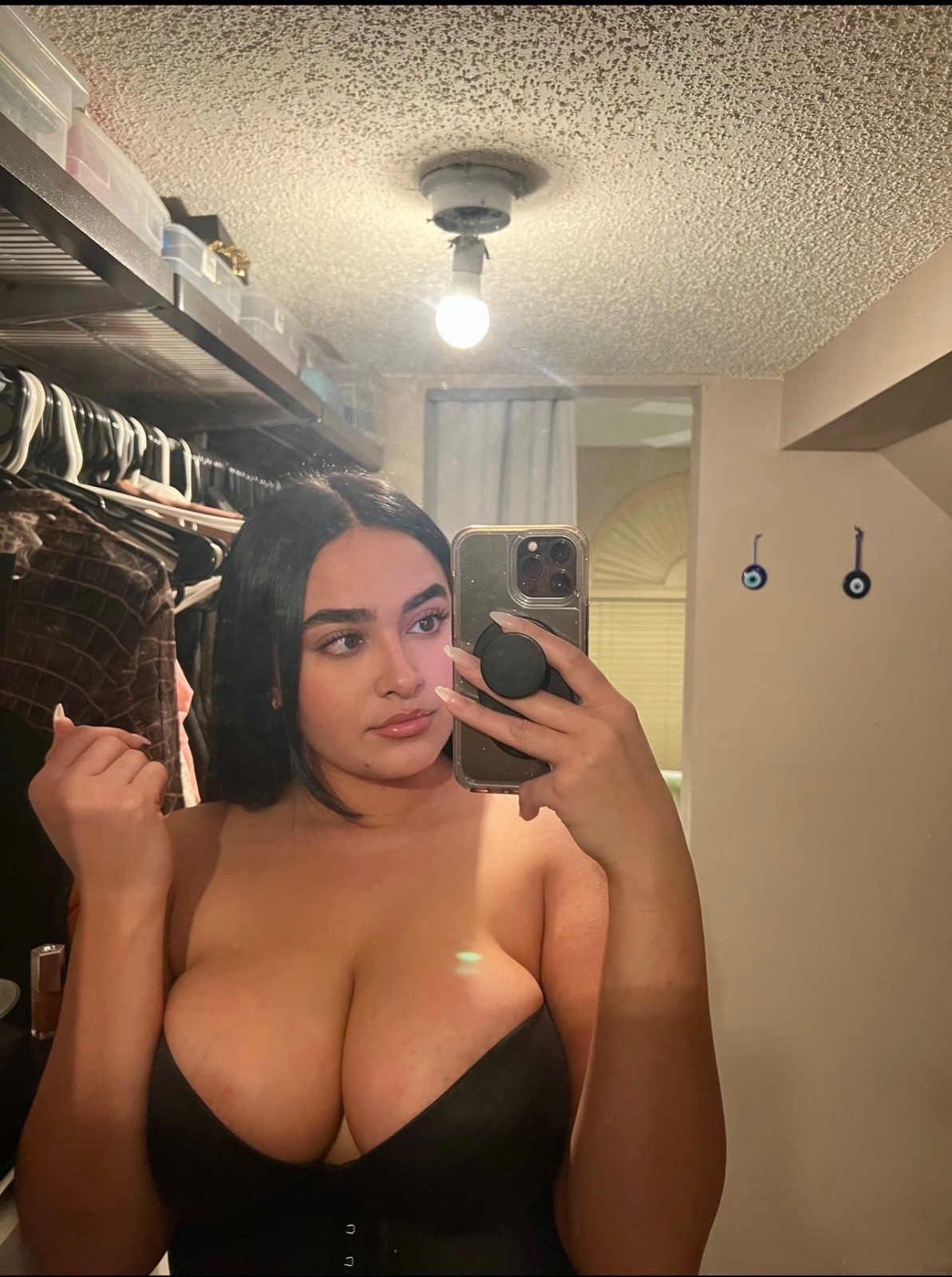 escorts