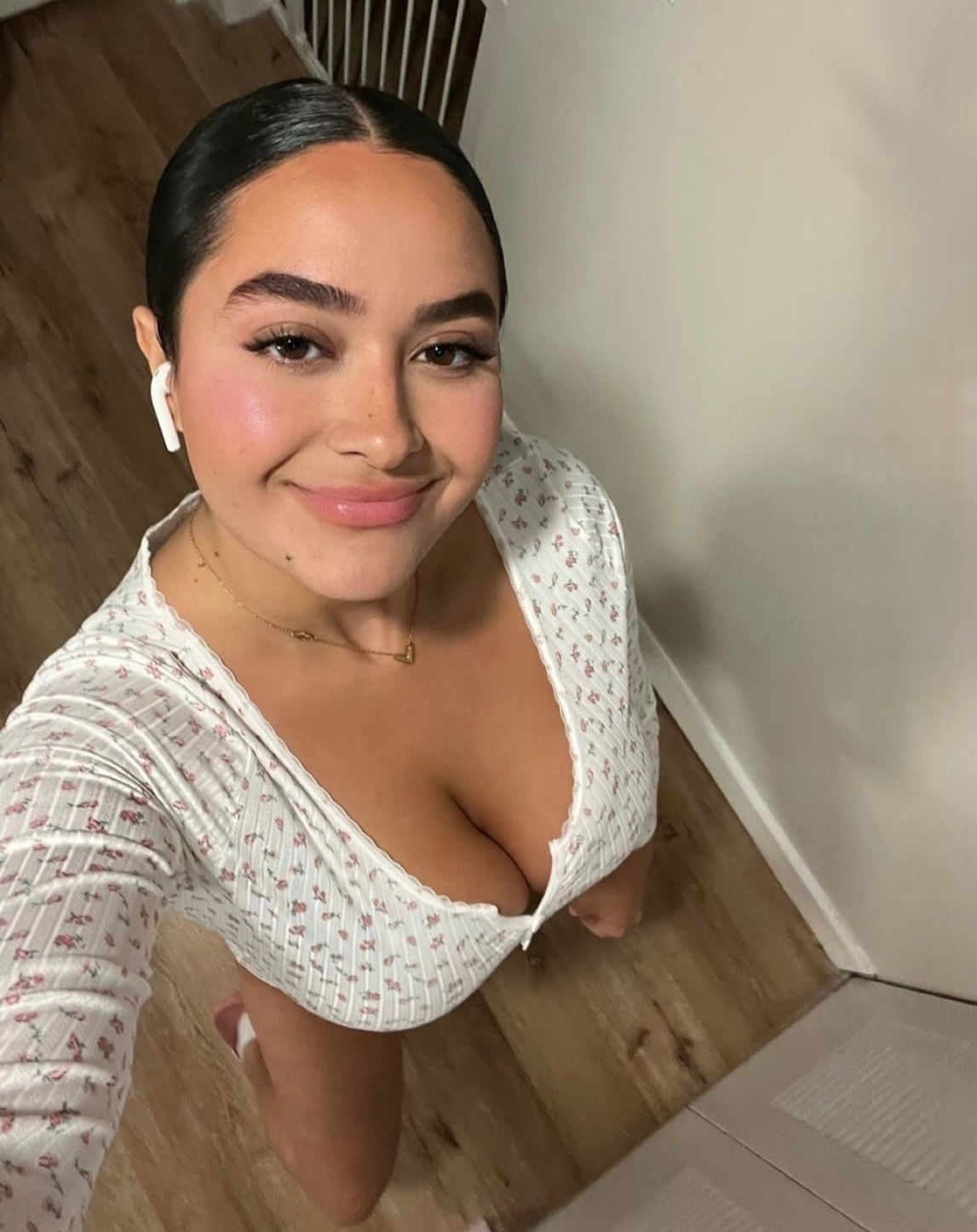escorts