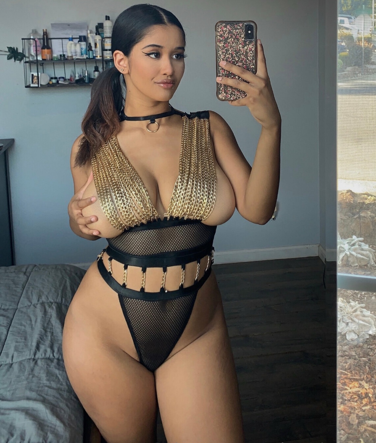 escorts