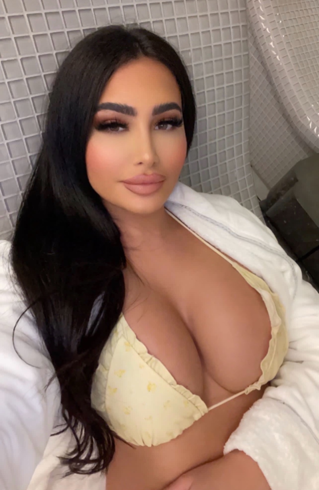 escorts