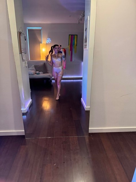 escorts