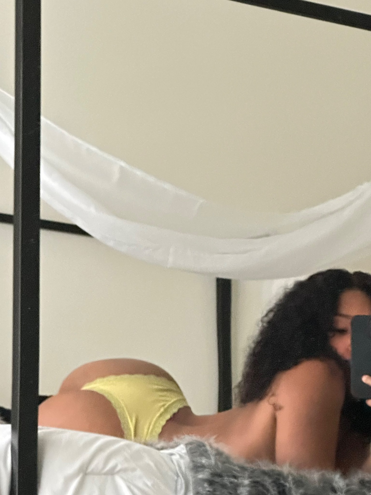 escorts