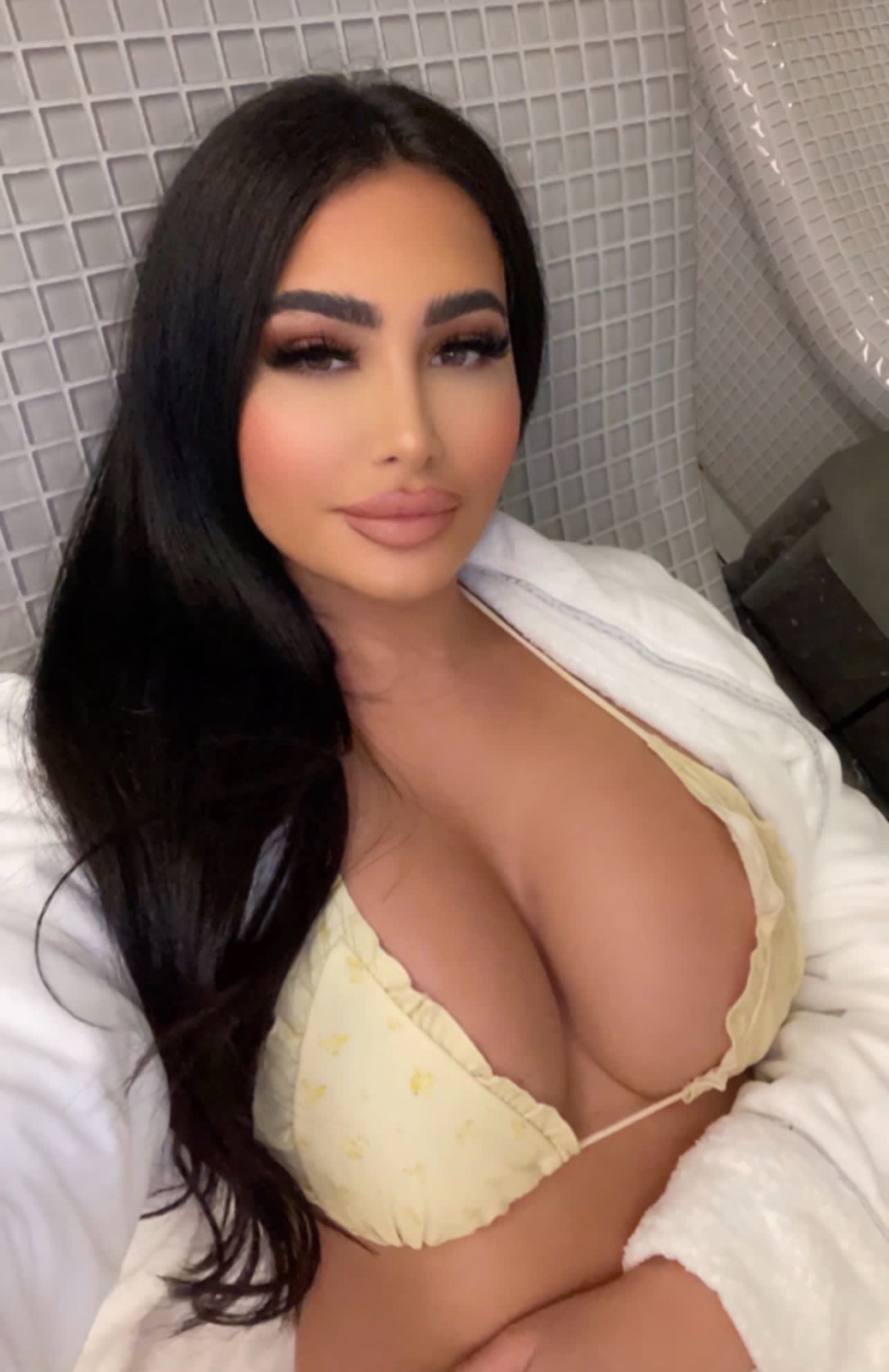 escorts