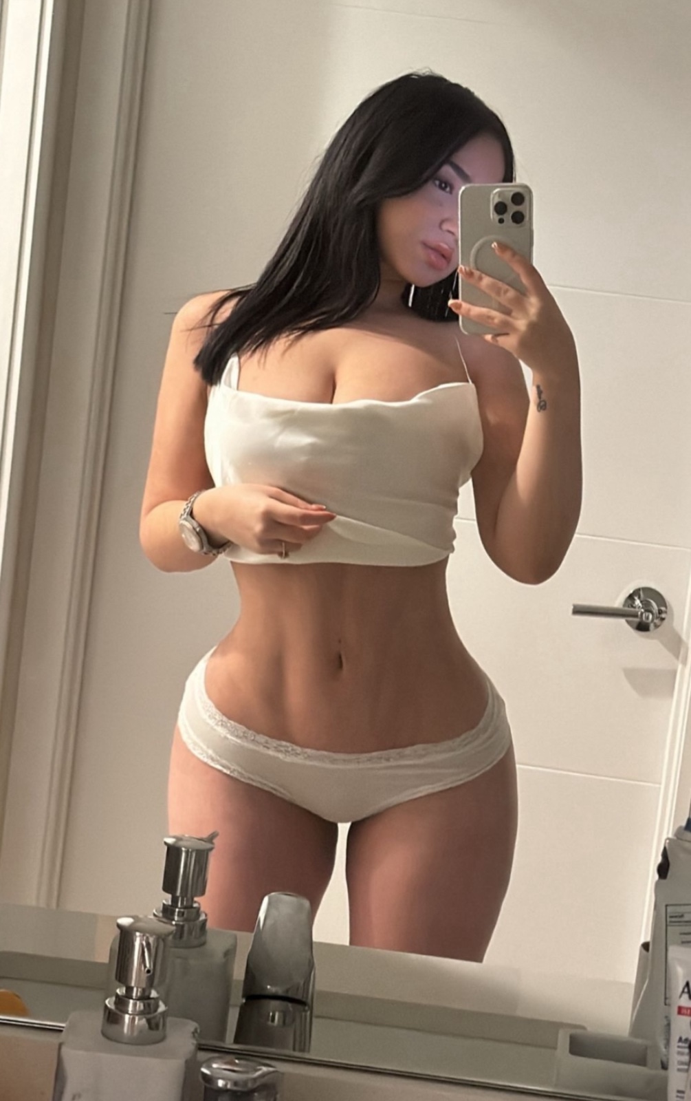 escorts