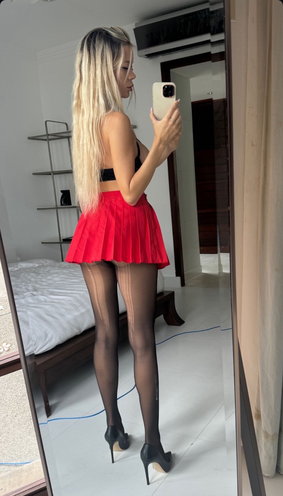 escorts