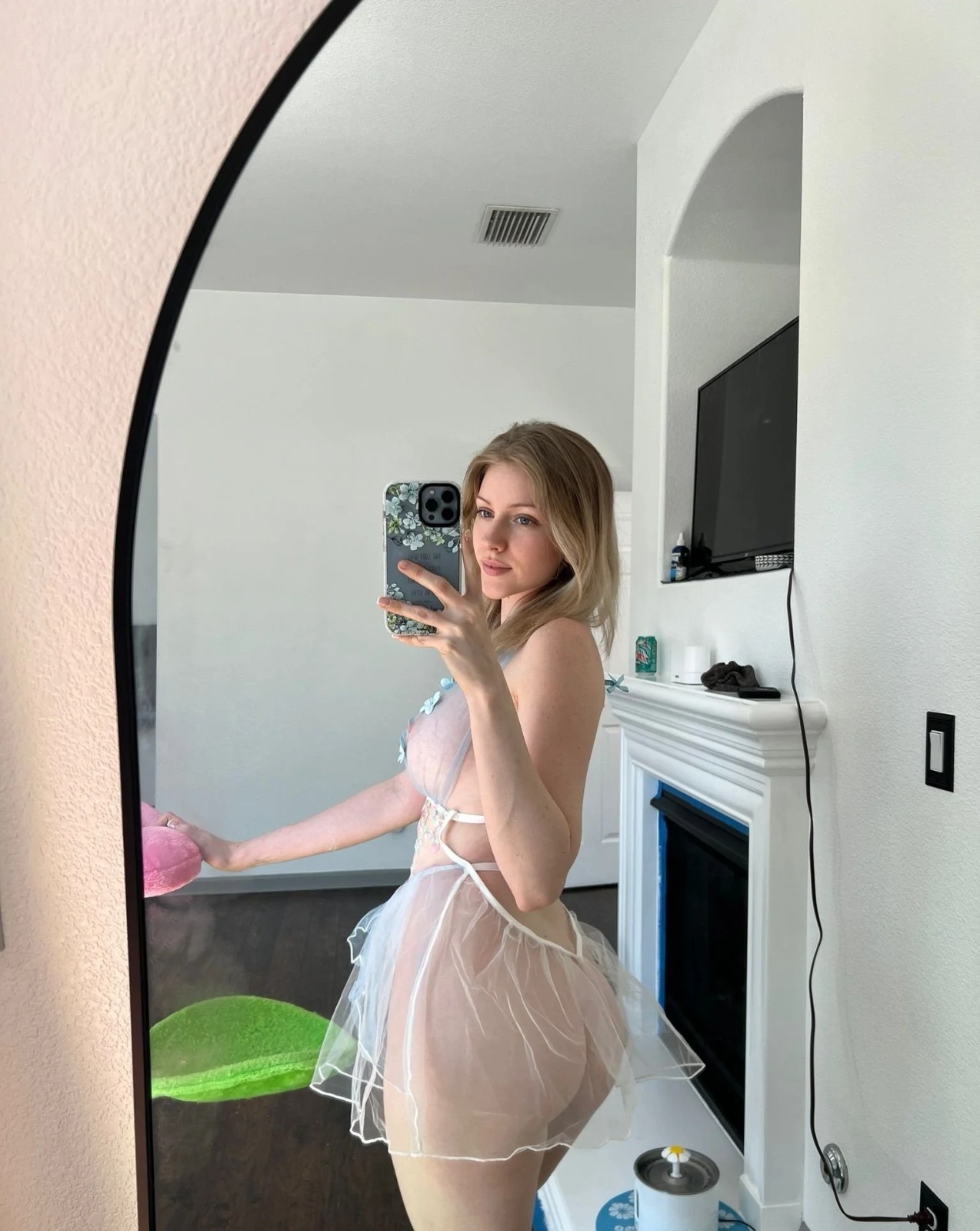 escorts