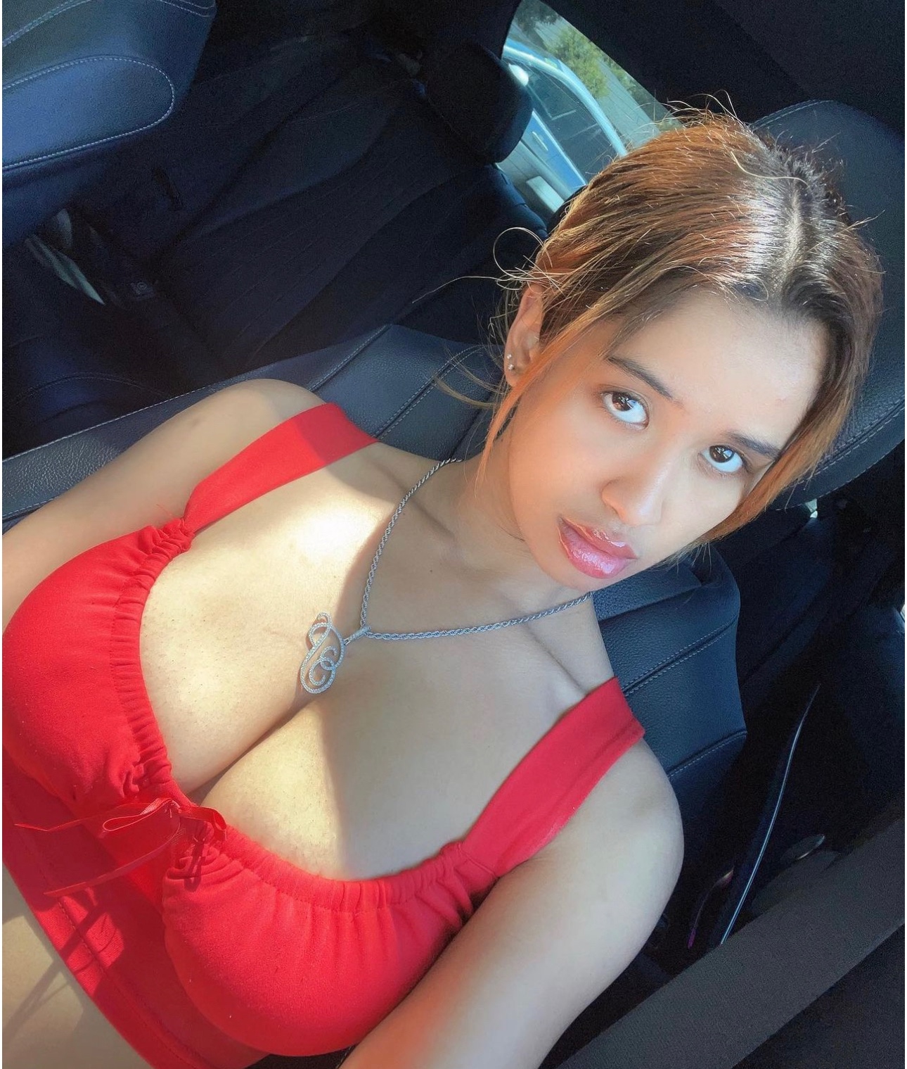 escorts