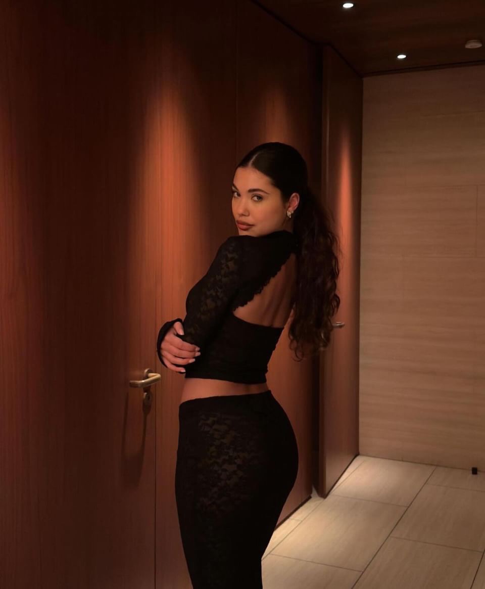 escorts