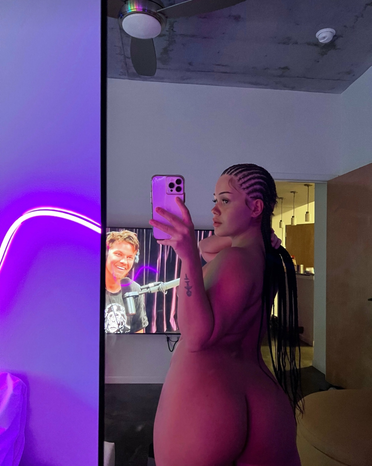 escorts