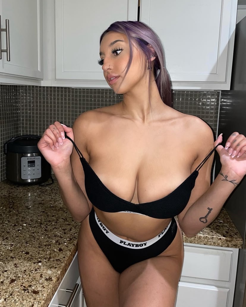 escorts