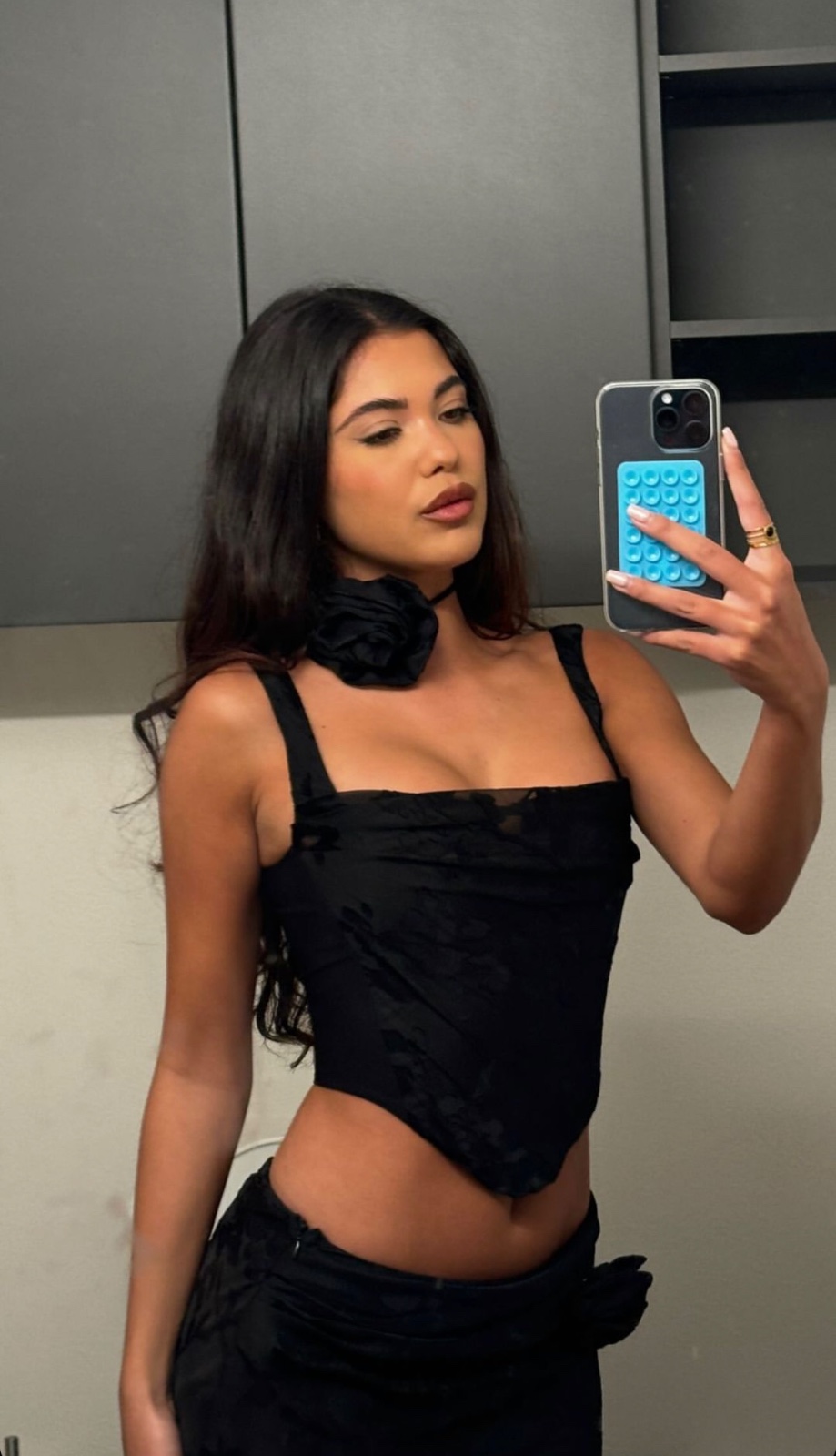 escorts