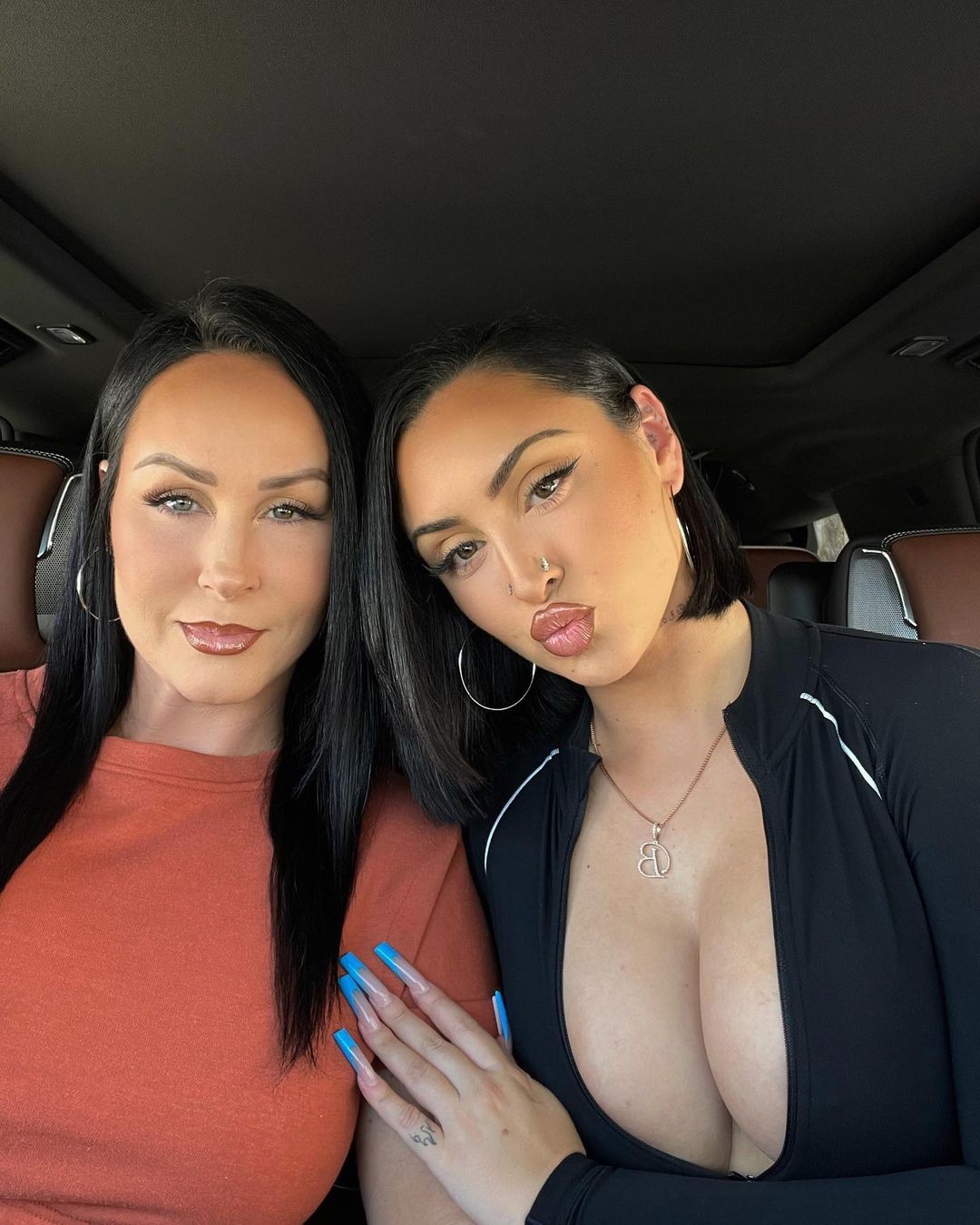 escorts