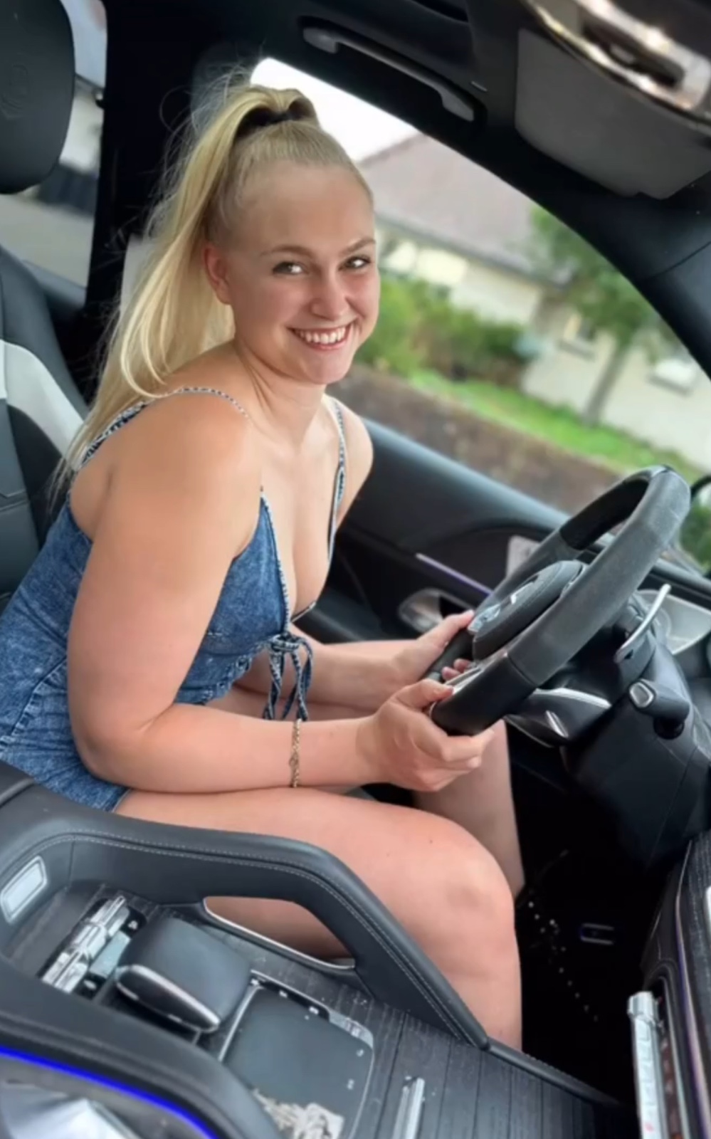 escorts