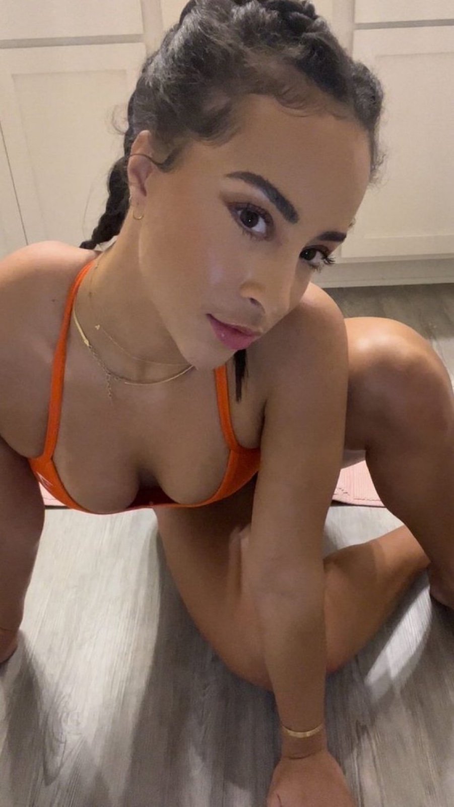 escorts