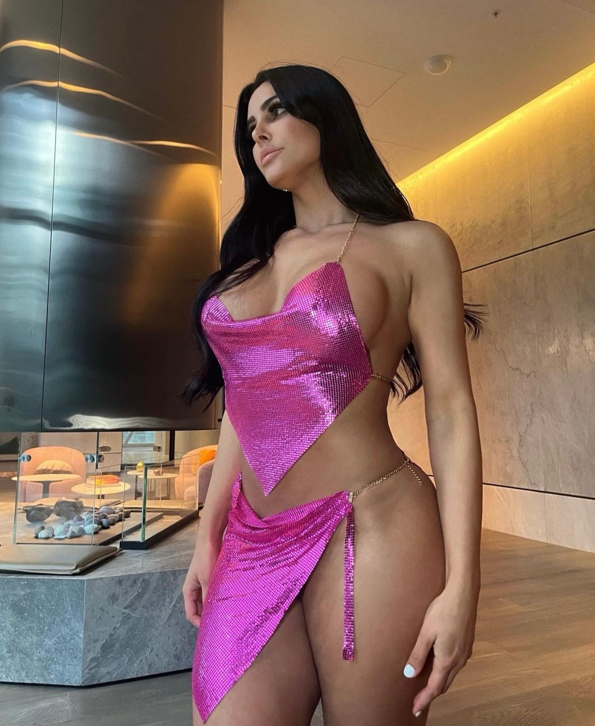 escorts
