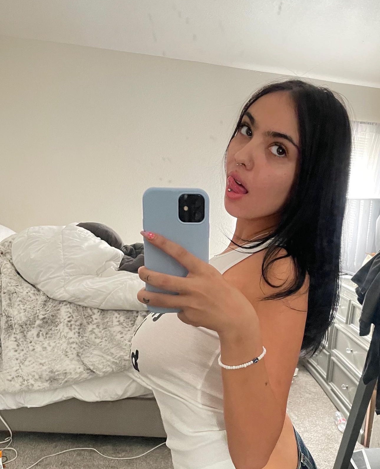 escorts