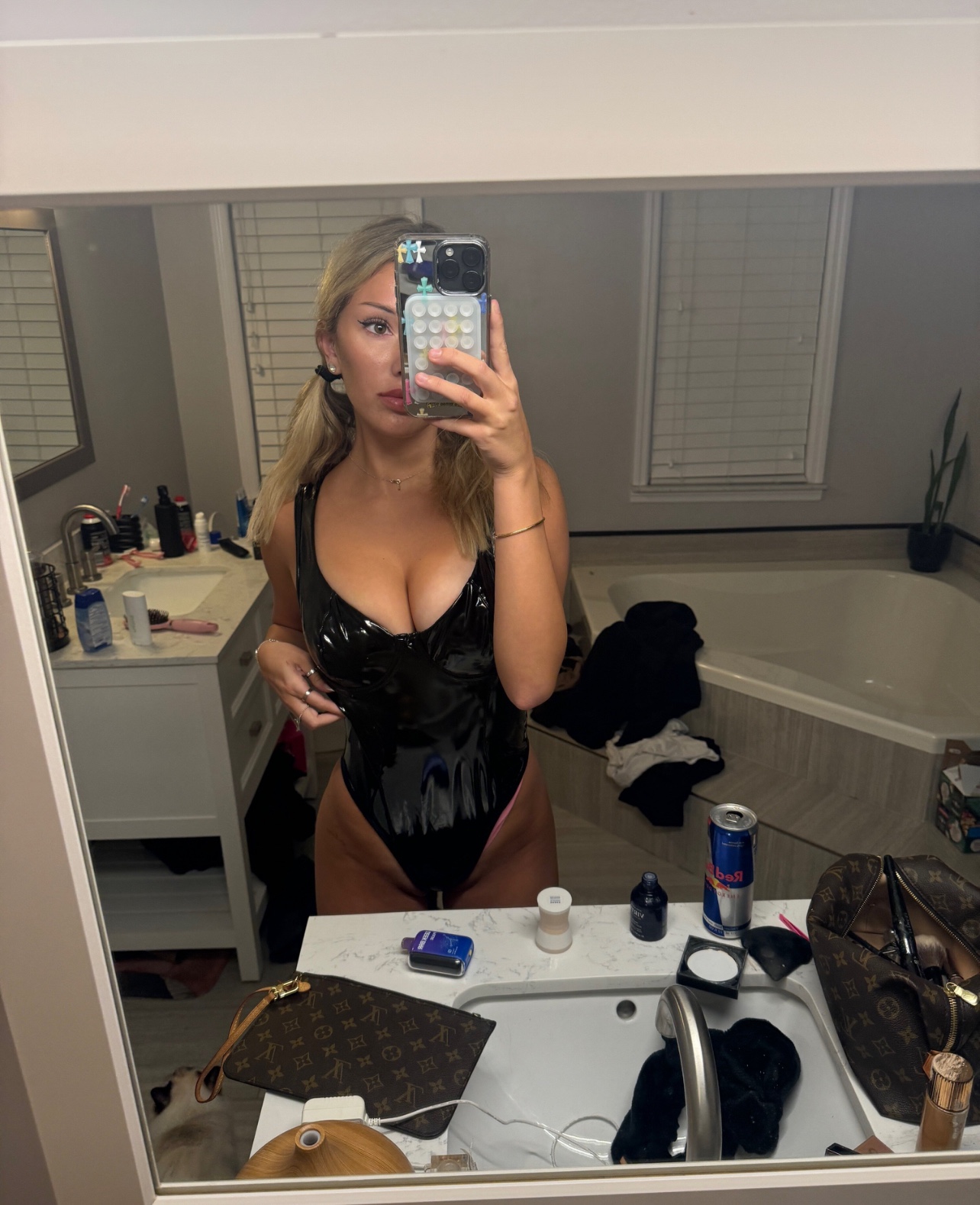 escorts