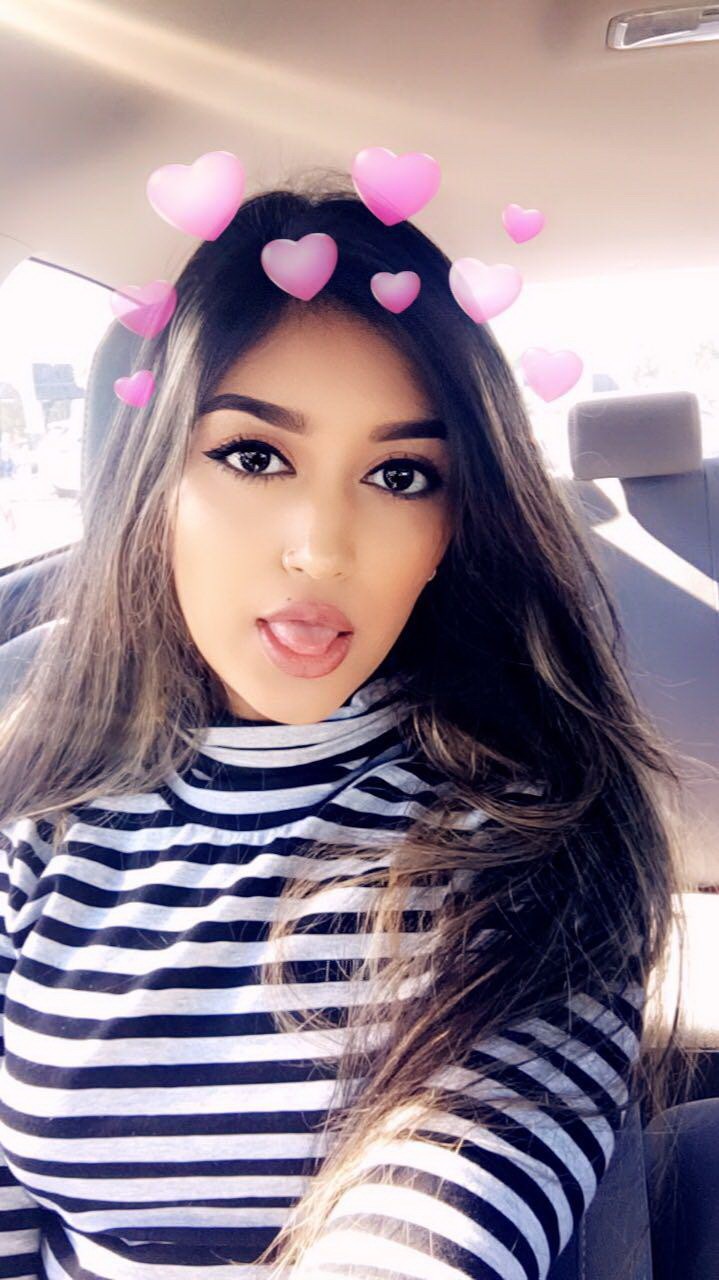 Hot indian Punjabi girl for fun 💞🥰💋