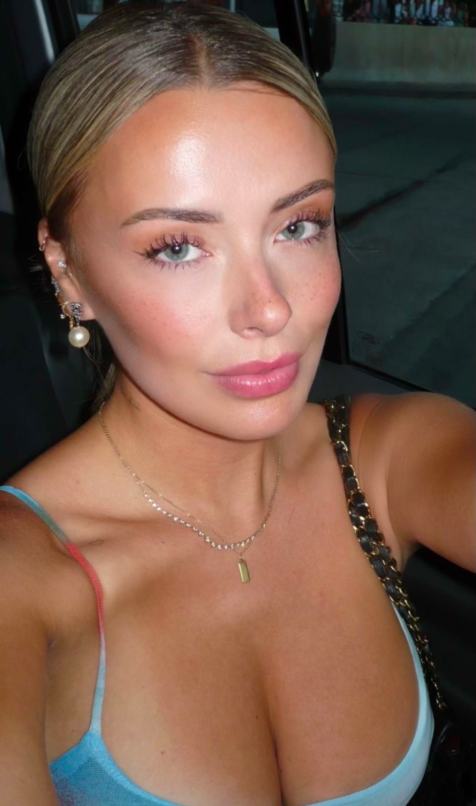 escorts