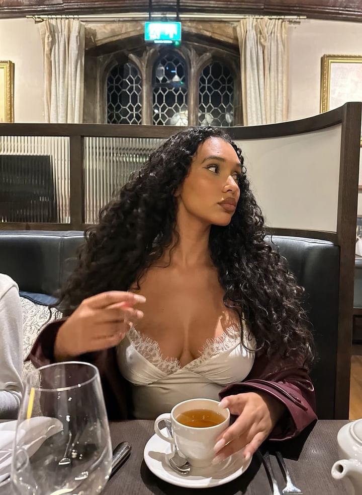 escorts