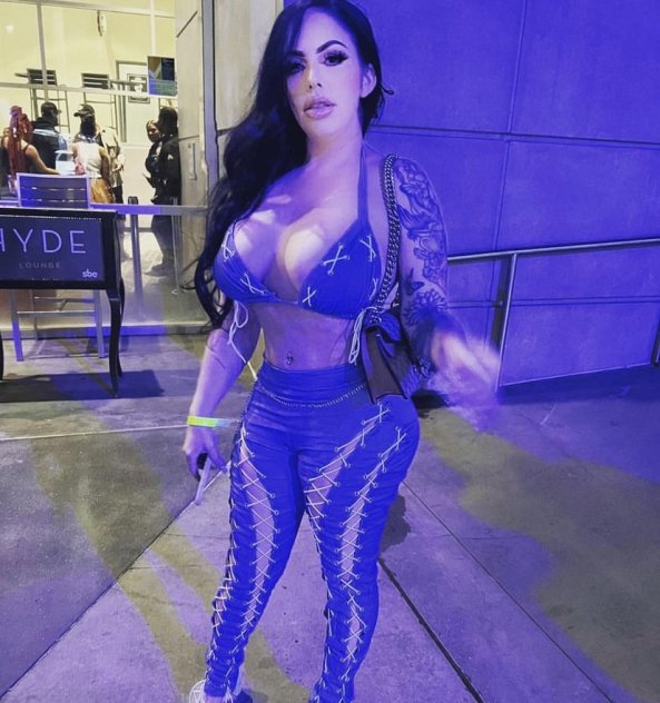 escorts