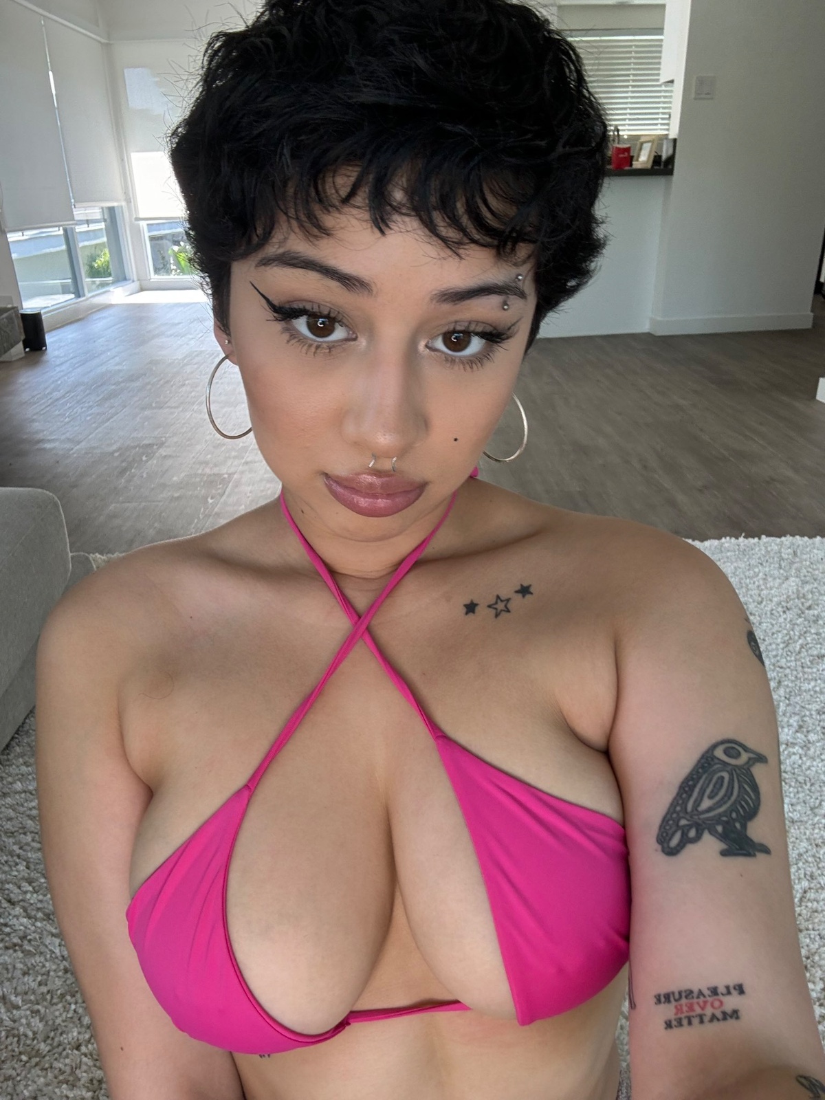 escorts
