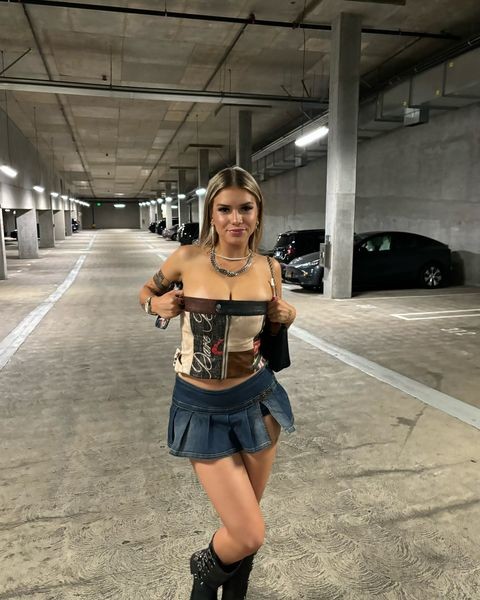 escorts