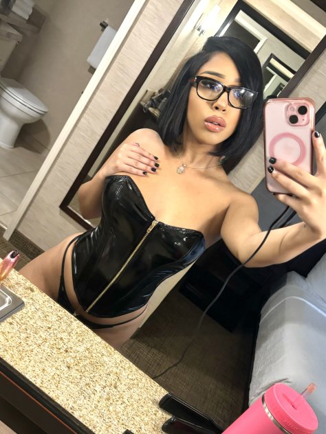 escorts