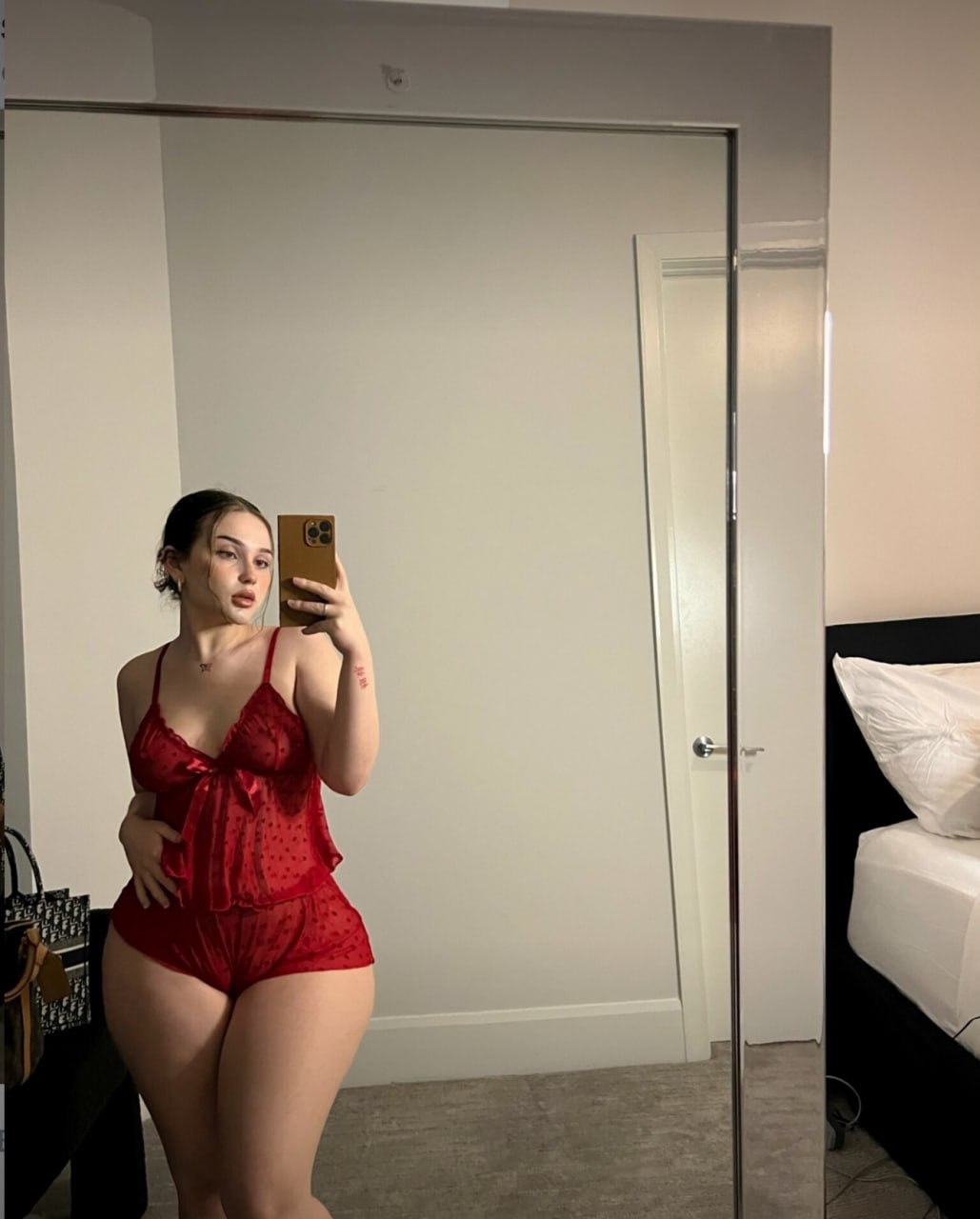 escorts