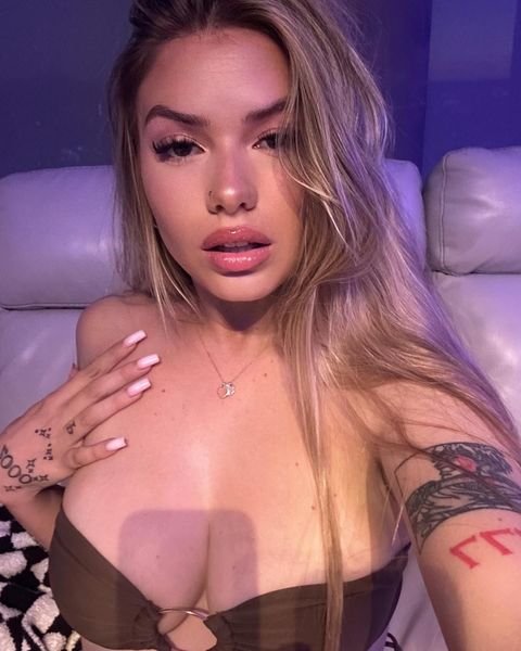 escorts