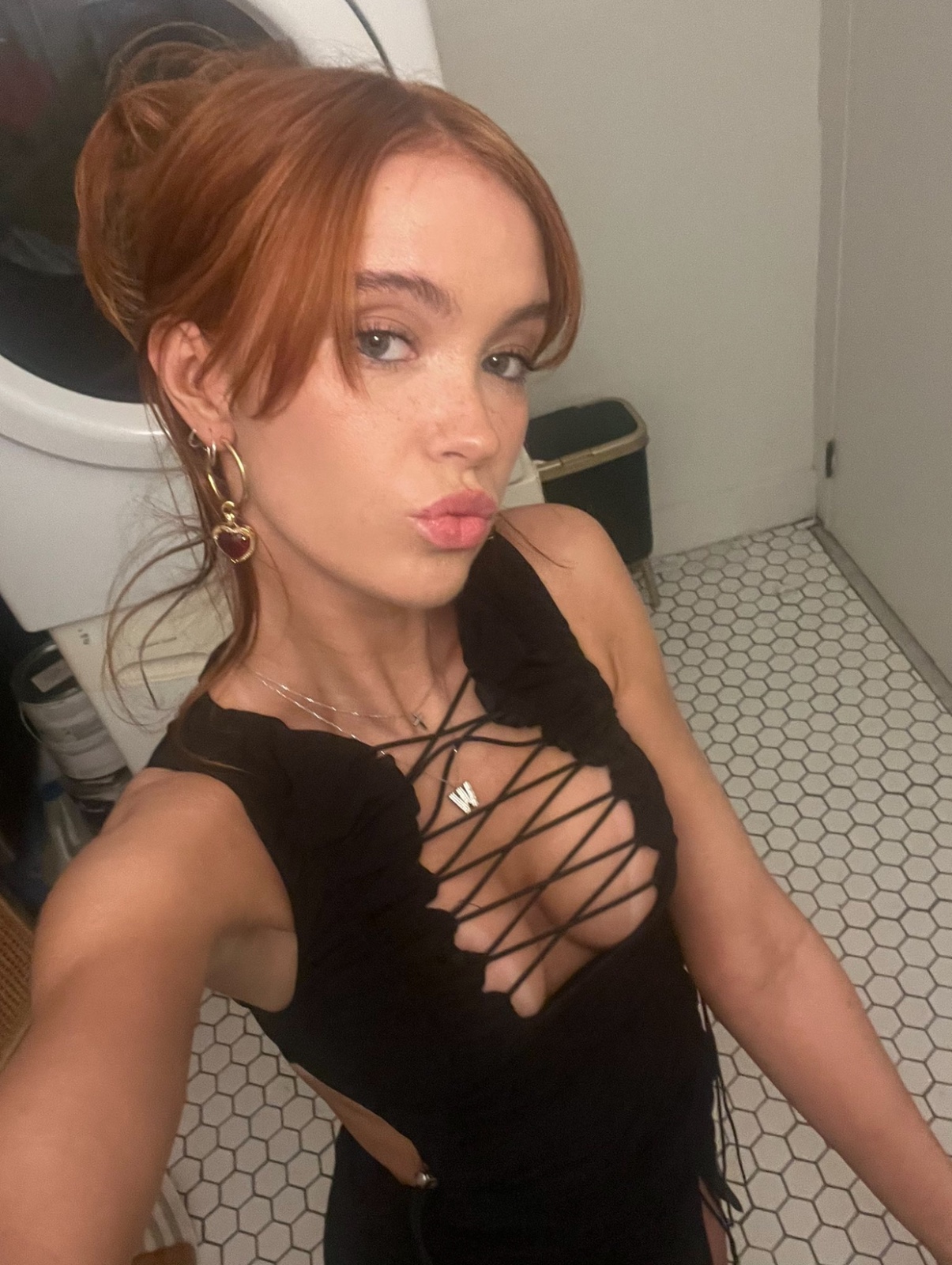 escorts
