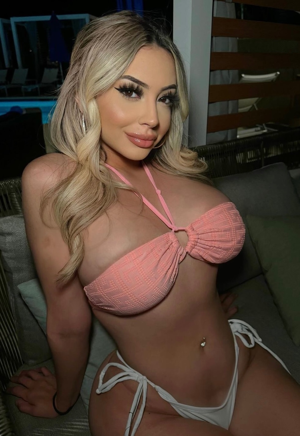 escorts
